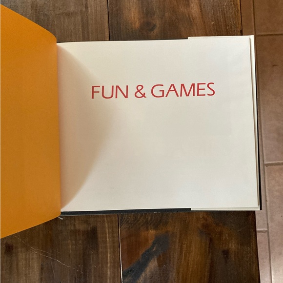 Signed - Fun and Games:Stories Science Photos Tell by Vicki Cobb - First Edition - Picture 16 of 17